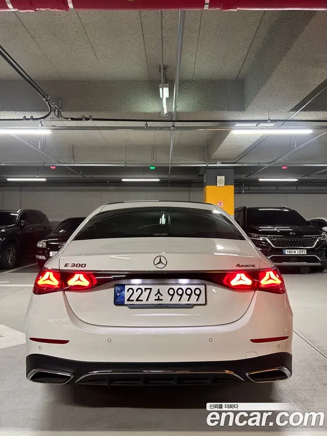 Mercedes-Benz E-Class W214 — Фото автомобиля 2