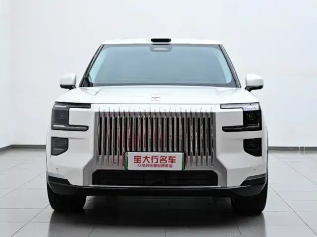 ZEEKR Zeekr 9X 2025 model Ultra Edition 70kWh — Фото автомобиля 3