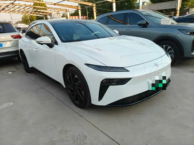 Dongfeng eπ 007 — Фото автомобиля 3