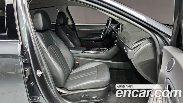 Hyundai Sonata — Фото автомобиля 26