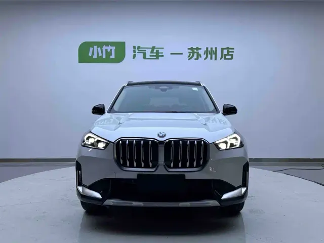BMW X1 — Фото автомобиля 3