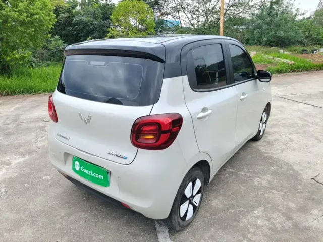 Wuling Hongguang Mini EV — Фото автомобиля 6