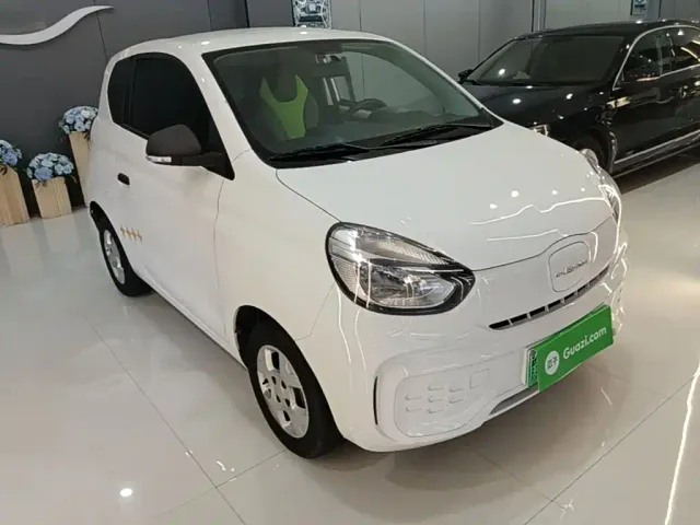 Roewe Clever — Фото автомобиля 3