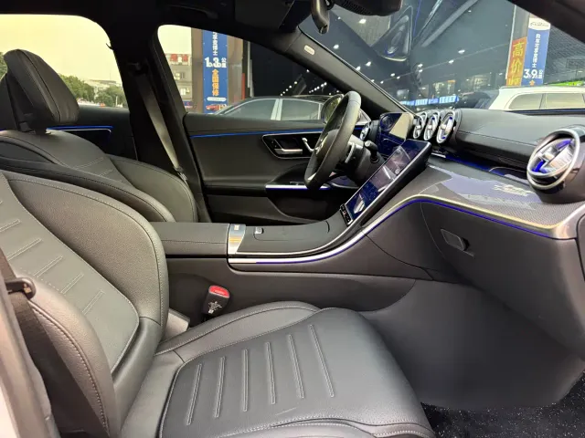 Mercedes-Benz C-Class — Фото автомобиля 11