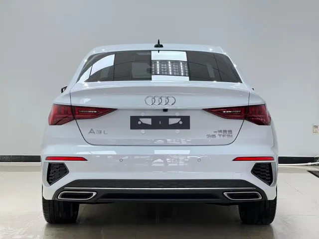 Audi A3 — Фото автомобиля 5