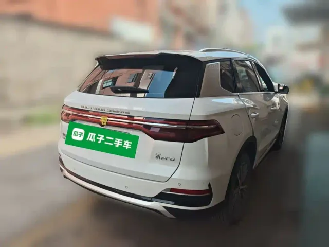 BYD Song Pro — Фото автомобиля 4