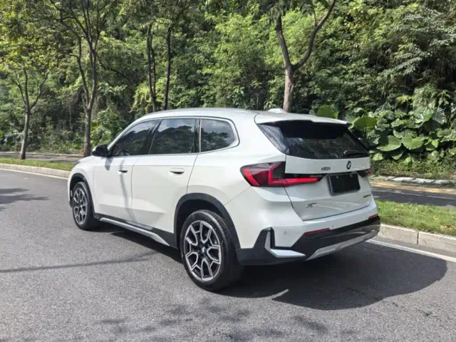 BMW X1 — Фото автомобиля 5