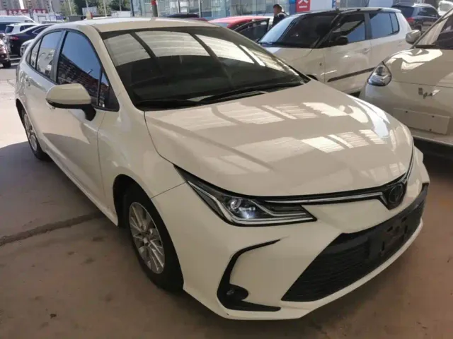 Toyota Corolla — Фото автомобиля 3