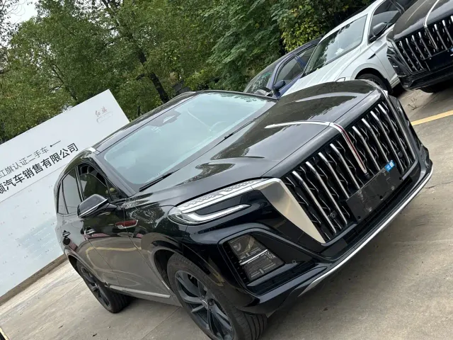 Hongqi HS3 PHEV — Фото автомобиля 2