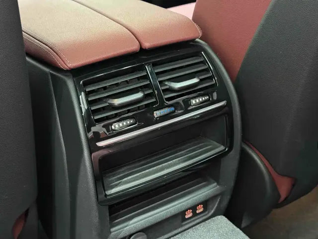 BMW 5 Series — Фото автомобиля 19