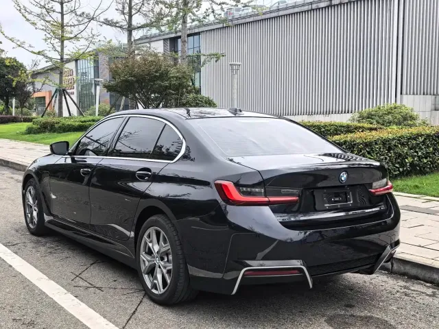 BMW BMW i3 2026 eDrive 35 L — Фото автомобиля 7