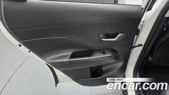 Hyundai Kona SX2 — Фото автомобиля 14