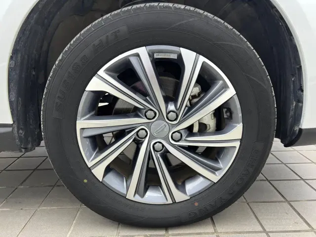 Geely Vision X6 — Фото автомобиля 20