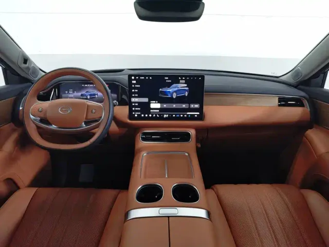 GAC Trumpchi Xiangwang S9 — Фото автомобиля 5