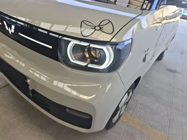 Wuling Hongguang Mini EV — Фото автомобиля 23