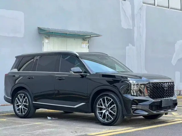 GAC Trumpchi GS8 — Фото автомобиля 3