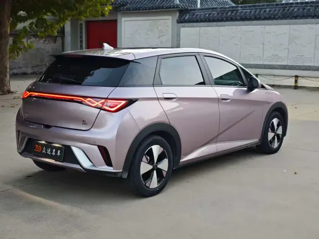 BYD Dolphin — Фото автомобиля 17