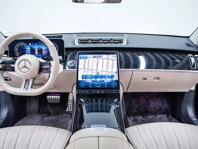 Mercedes-Benz S-Class — Фото автомобиля 11