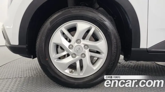 Hyundai Venue Venue 1.6 Premium — Фото автомобиля 2