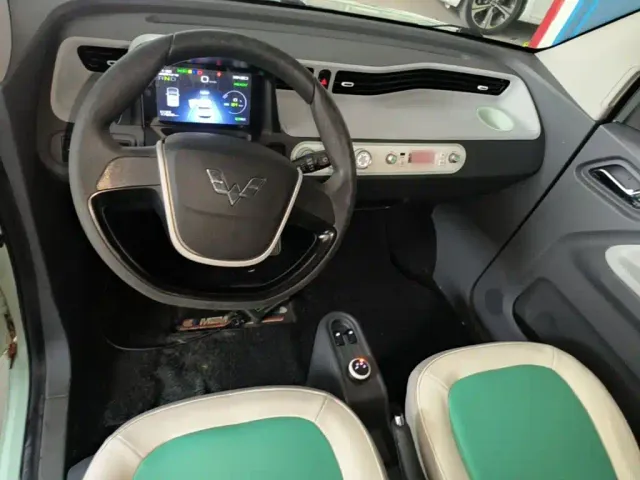 Wuling Hongguang Mini EV — Фото автомобиля 9