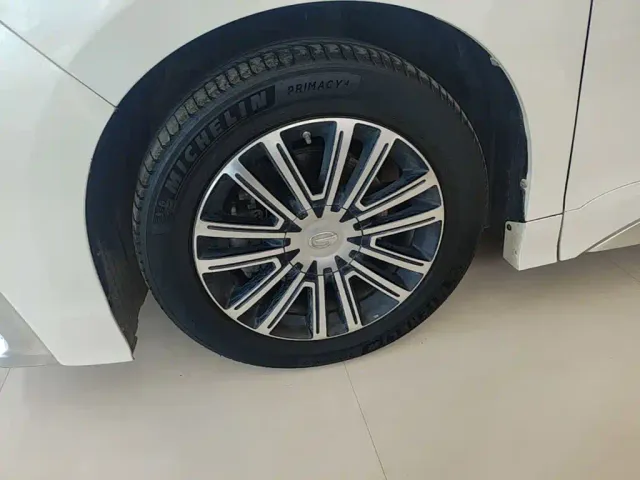 GAC Trumpchi M8 — Фото автомобиля 22