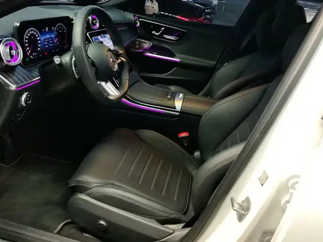 Mercedes-Benz C-Class — Фото автомобиля 9