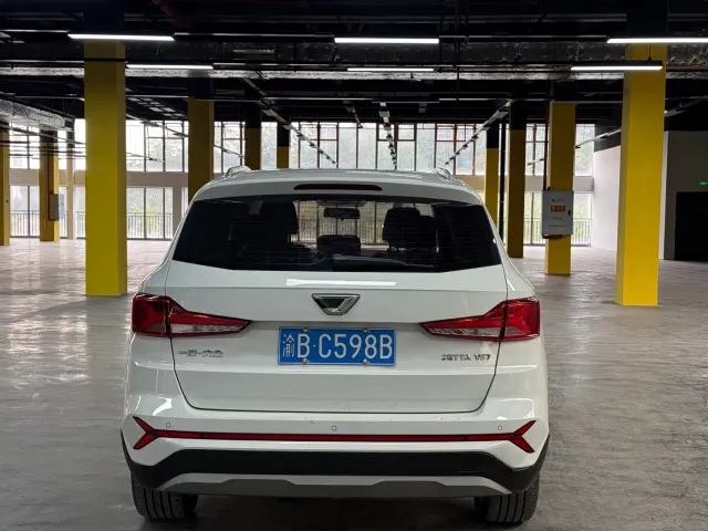 Jetta VS7 — Фото автомобиля 5