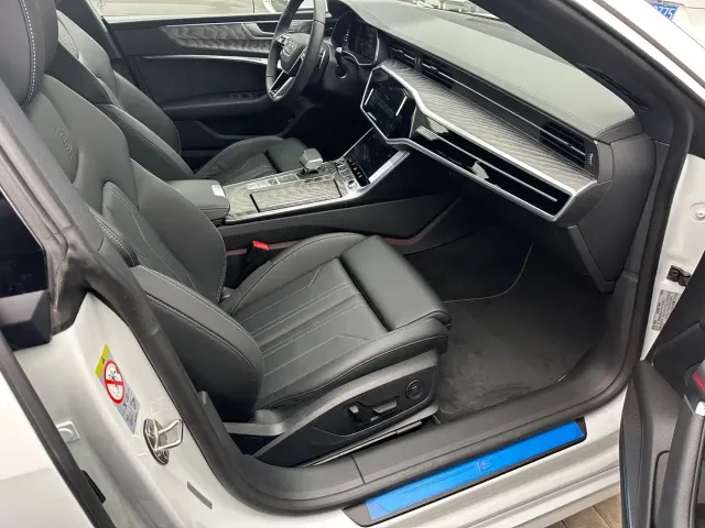 Audi A7 — Фото автомобиля 8