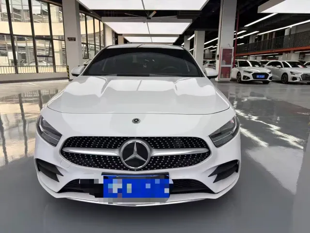 Mercedes-Benz A-Class — Фото автомобиля 2