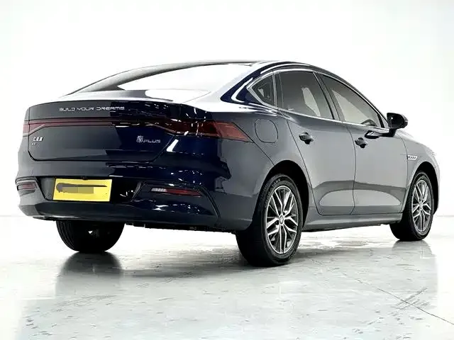 BYD Qin PLUS — Фото автомобиля 9