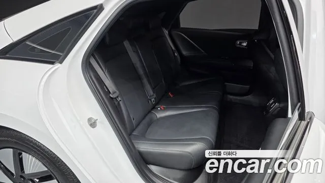 Hyundai Ioniq6 Long Range AWD — Фото автомобиля 5