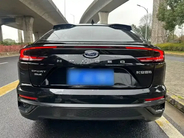 Ford Mondeo — Фото автомобиля 23