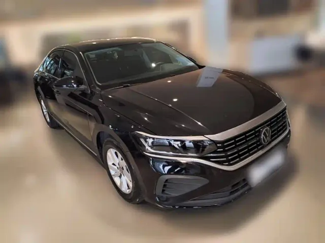 Volkswagen Passat — Фото автомобиля 5