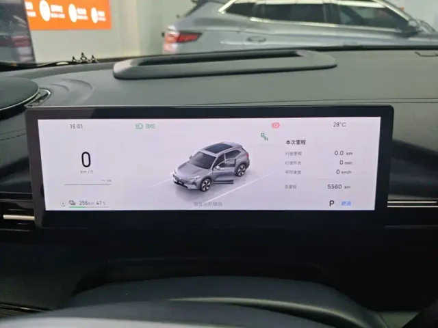 Geely Galaxy E5 — Фото автомобиля 11