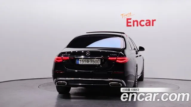 Mercedes-Benz S-Class — Фото автомобиля 4