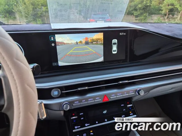 Hyundai Grandeur GN7 — Фото автомобиля 12
