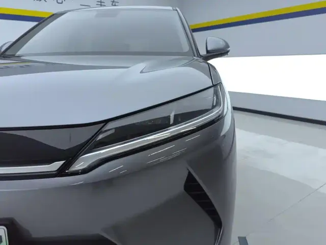 BYD Yuan UP — Фото автомобиля 5