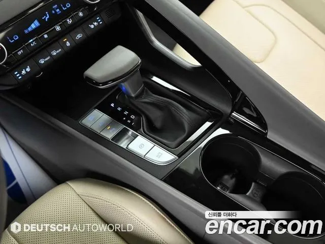 Hyundai Avante CN7 — Фото автомобиля 9