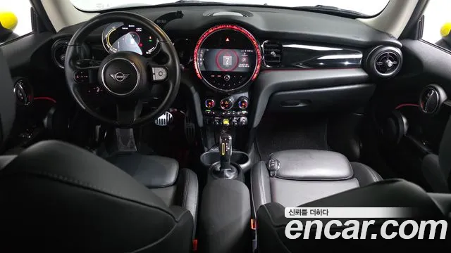 MINI Cooper Cooper Electric — Фото автомобиля 6