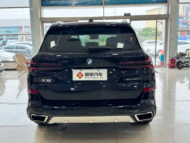 BMW X5 — Фото автомобиля 4