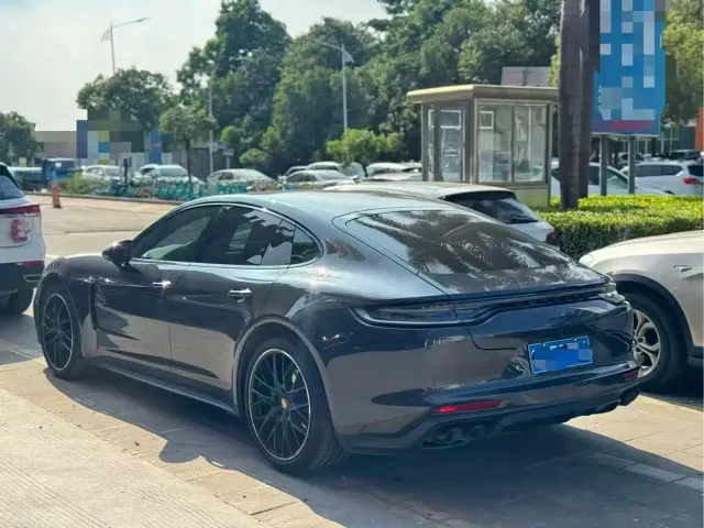 Porsche Panamera — Фото автомобиля 4
