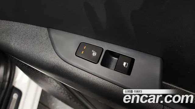 Kia Niro The All New Niro Signature — Фото автомобиля 29