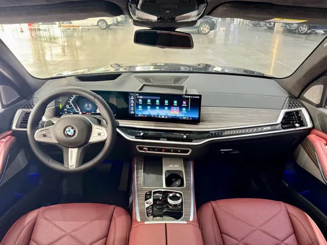 BMW X5 — Фото автомобиля 7