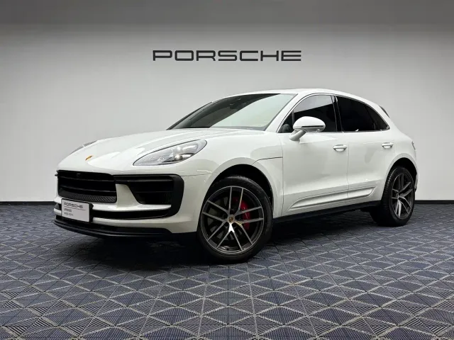 Фотография автомобиля — Porsche Macan