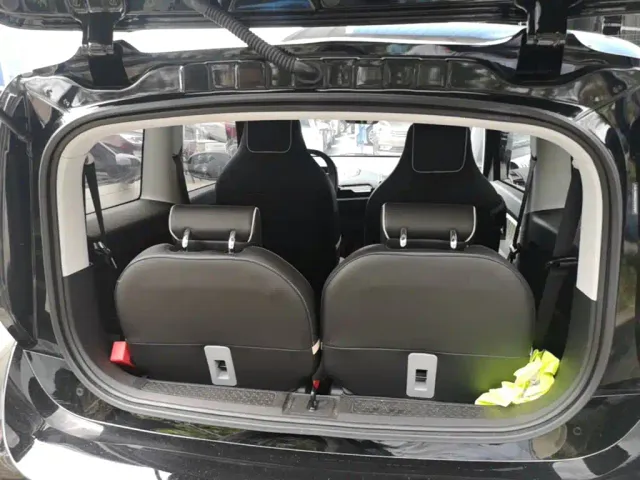 Baojun KiWi EV — Фото автомобиля 18