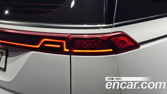 Kia Carnival — Фото автомобиля 8