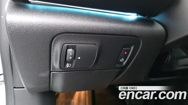 Renault Korea SM6 New — Фото автомобиля 30