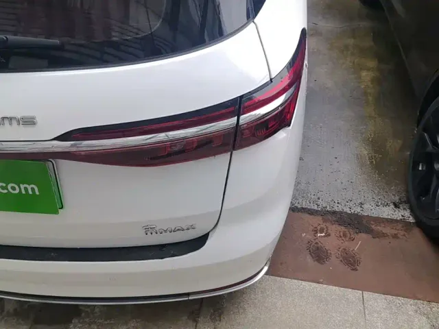 BYD Song MAX — Фото автомобиля 7