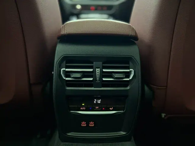 BMW 3 Series — Фото автомобиля 20