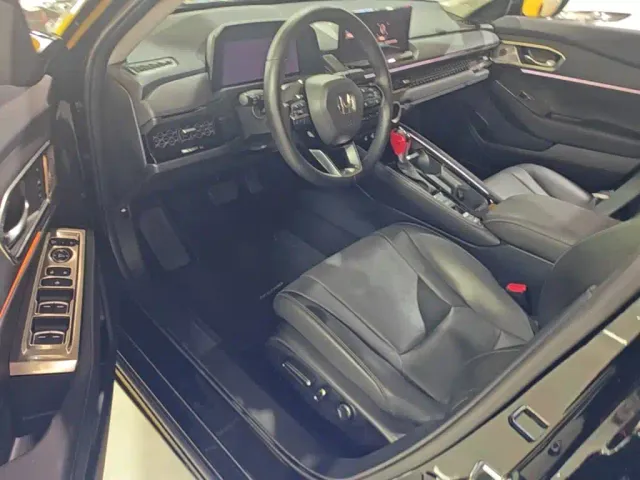 Honda Accord — Фото автомобиля 15